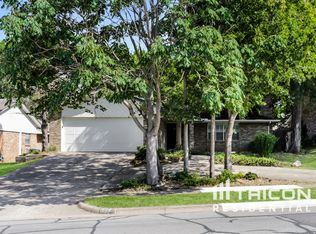 527 E Center St, Duncanville, TX 75116