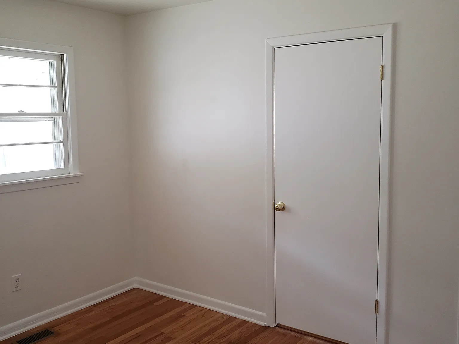 1720 Truman Dr NE — Photo 4