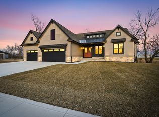 5317 174th St, Waukee, IA 50263