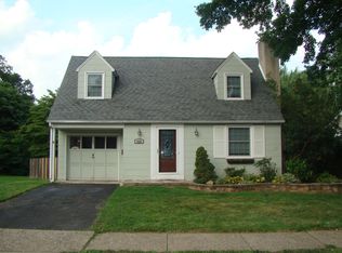 625 Sampson Ave, Willow Grove, PA 19090