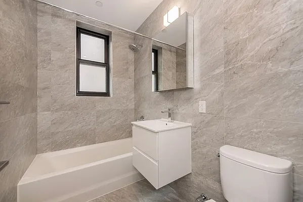 Rented by Bold New York | media 12