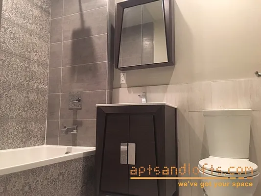 Rented by aptsandlofts.com | media 29