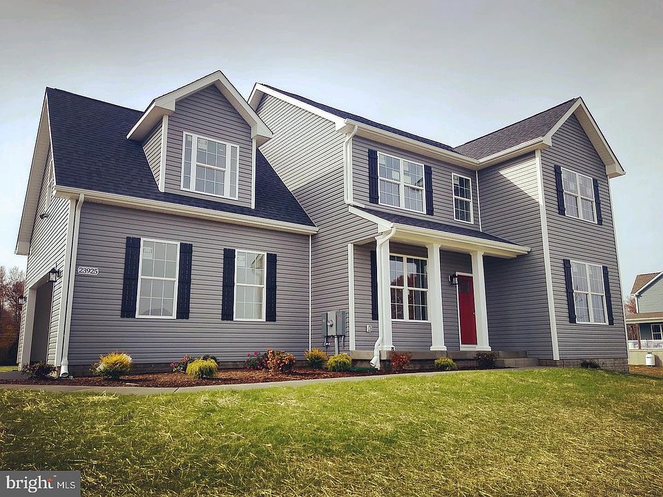1st image of 23925 Susies Ln
