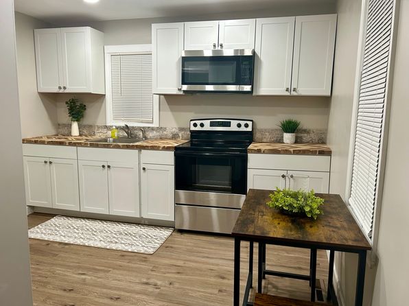 338 W Railroad Ave #B