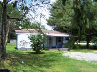 326 E Cleveland Ave, Monterey, TN 38574
