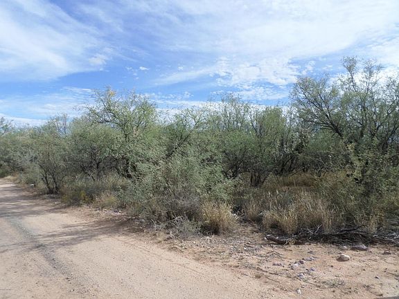 3rd image of 11623 W Eagles Wing Way