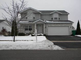 951 Blue Aster Dr, Romeoville, IL 60446