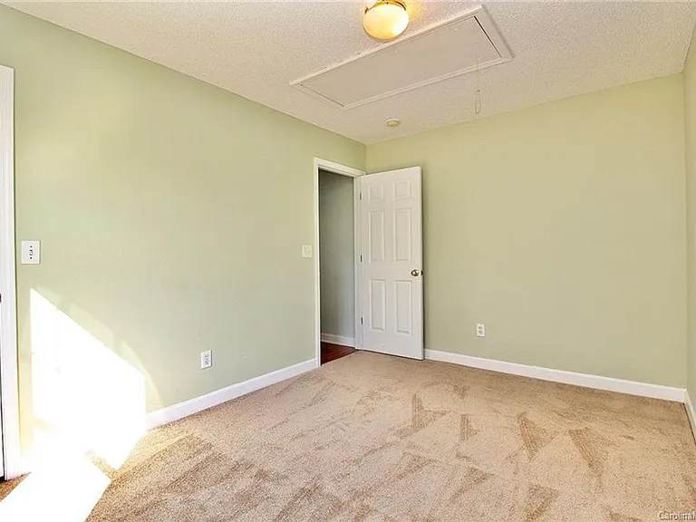 204 Tom Hunter Rd — Photo 14