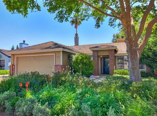206 Spoonbill Ln, Galt, CA 95632