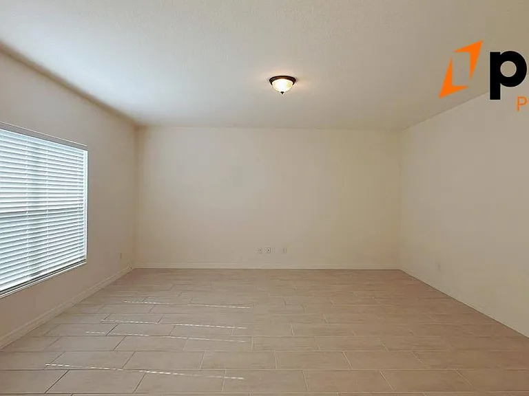662 Fiddlesticks Dr — Photo 9