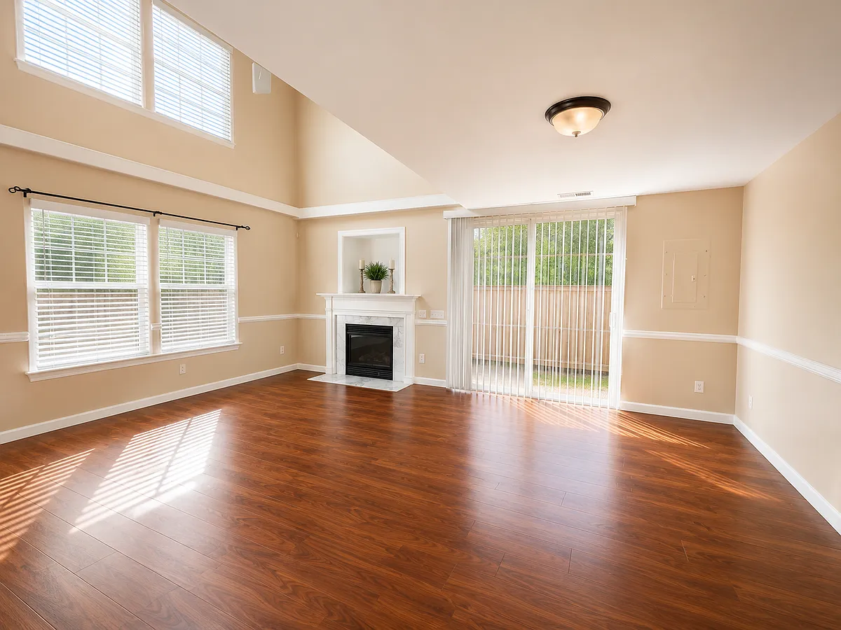 Building Photo - 6333 Scottsfield Dr