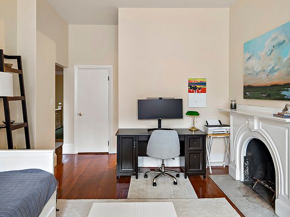 4th image of 144 Marlborough St APT 5