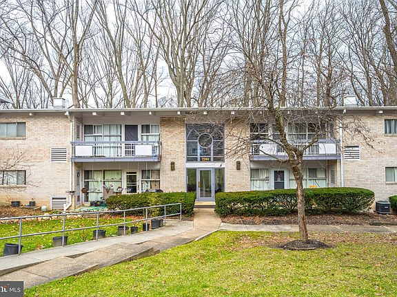3rd image of 7740 Donnybrook Ct APT 204