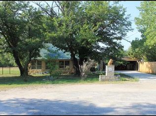 2402 Dean St, Weatherford, TX 76087
