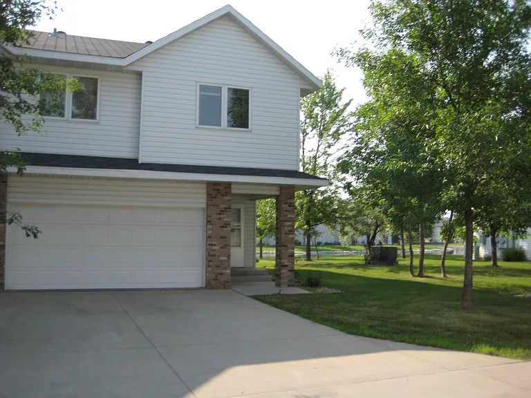 Tucker Pointe — Photo 8