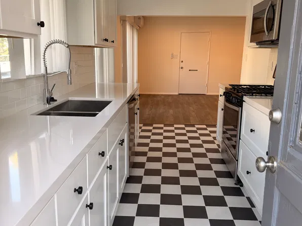 1727 Scott Rd #G, Burbank, CA 91504