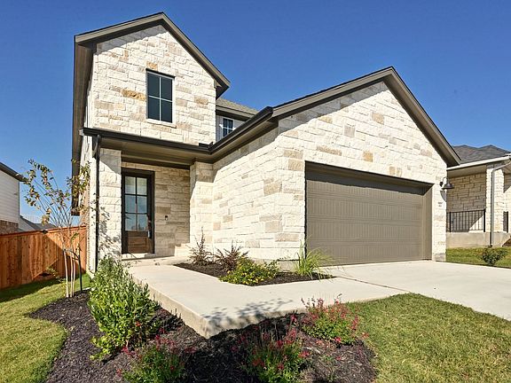 2nd image of 144 Granit Oak Dr