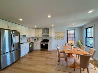 215-40 40th Ave #2, Bayside, NY 11361