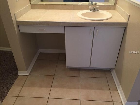 5th image of 2584 Gramercy Dr