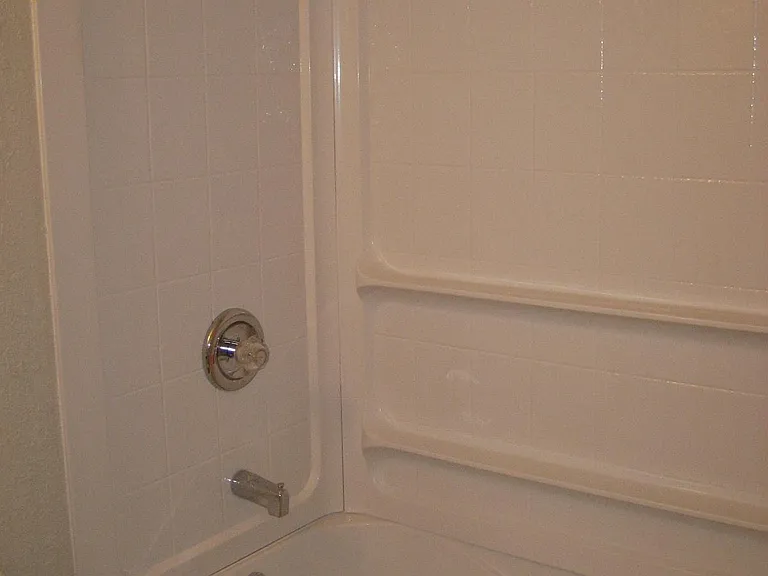 2904 Carrelton Dr — Photo 3