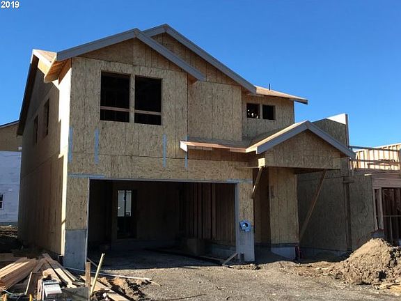 2nd image of 1232 NE Sockeye St Lot 30
