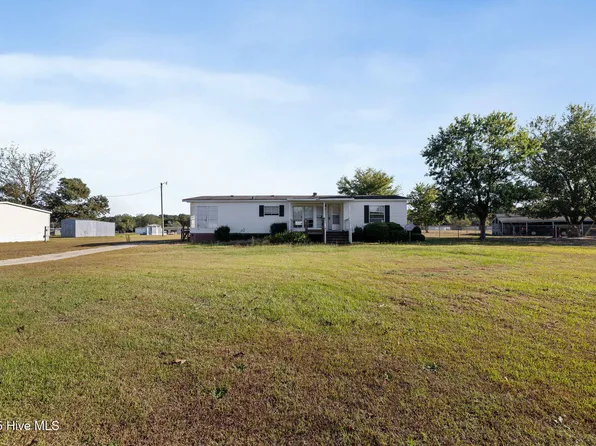 3821 Lindsey Lane, La Grange, NC 28551