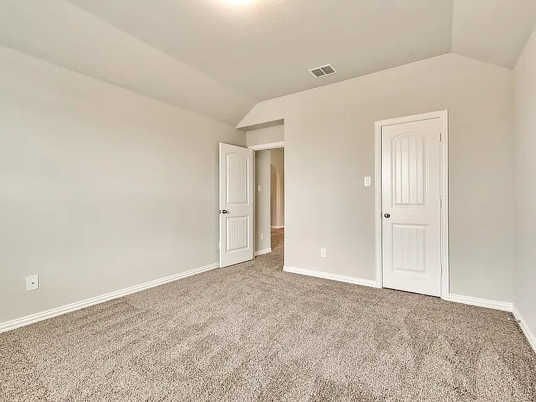 16700 Lincoln Park Ln — Photo 25