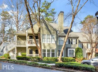 208 Bainbridge Dr, Sandy Springs, GA 30327