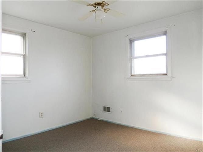 1307 Catasauqua Rd, Bethlehem, PA 18017 Zillow