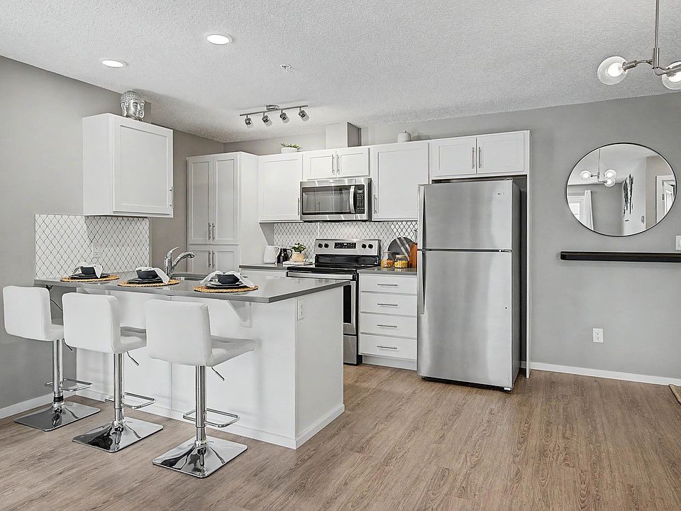 1st image of 394 Windermere Rd NW #217