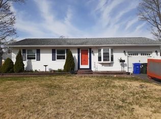 22 Highland Park Ave, Manchester, NH 03109