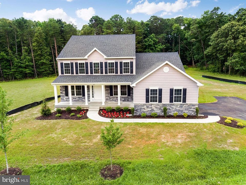1st image of 109 Barbaro Ct