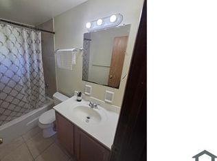 881 Kingsford Rd #D, Columbus, OH 43204