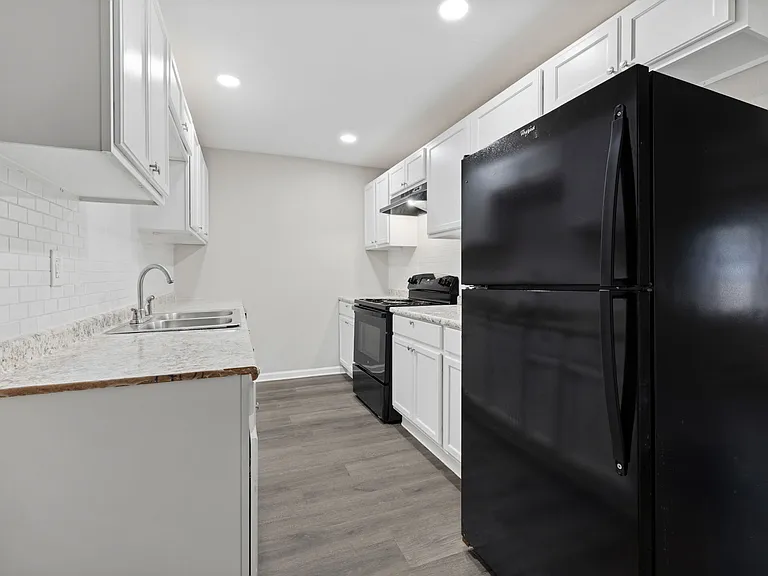 Residences at Overlook — Photo 29