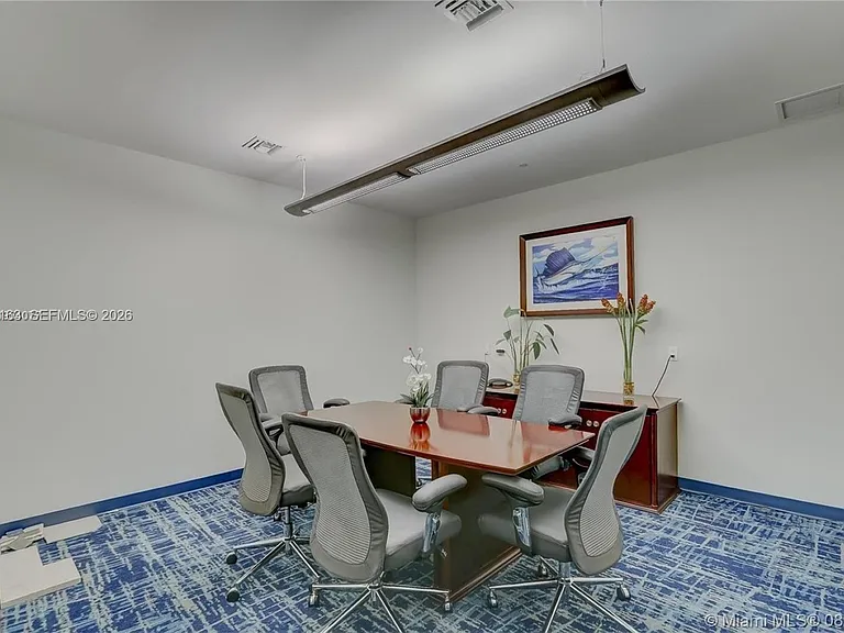 1819 SE 17th St #902 — Photo 28