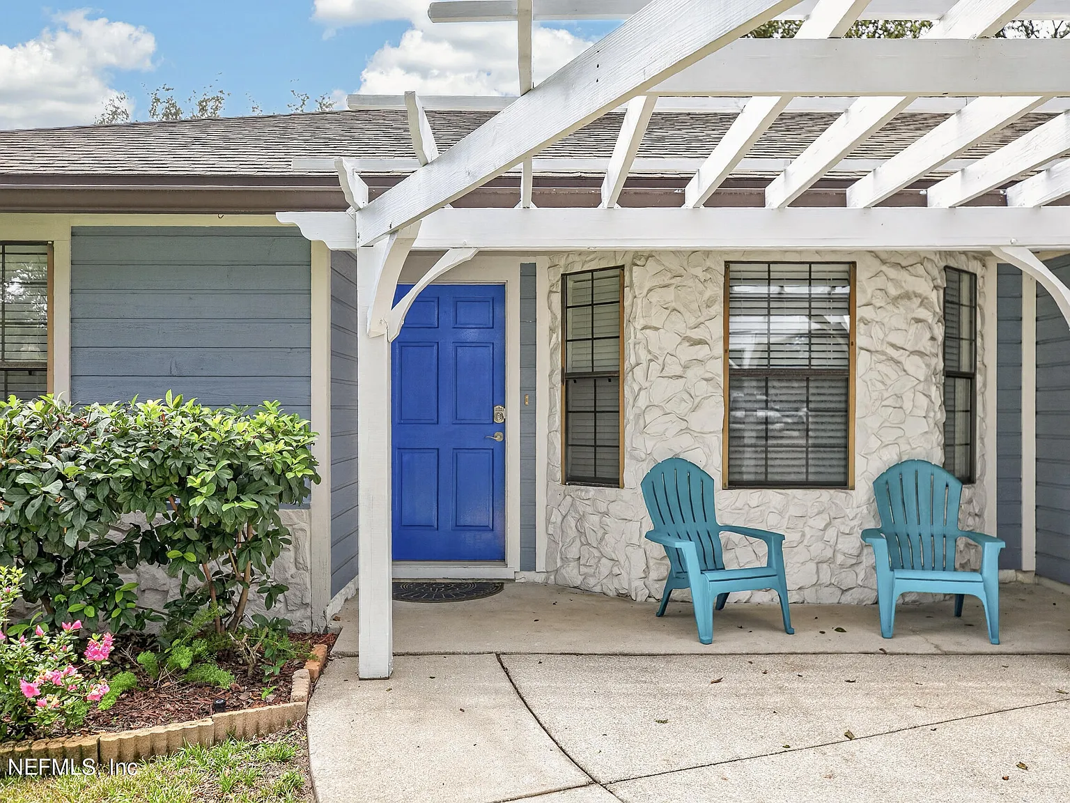 3 bed, 2.0 bath, 1468 sqft, $3,000 — Photo 3