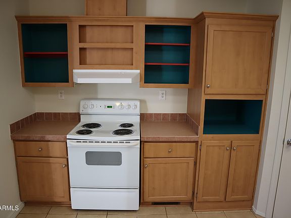 4th image of 8600 E ELLSWORTH Lane