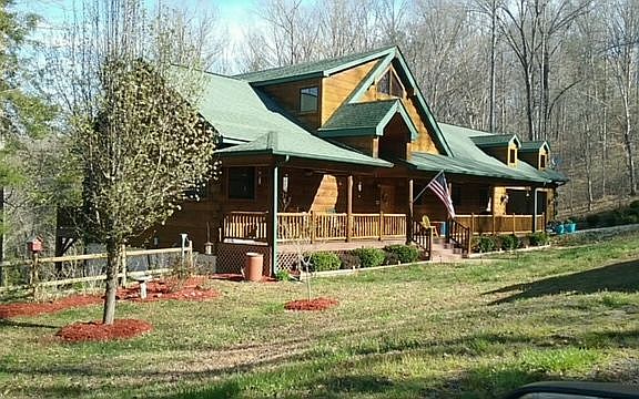 Main Image - Front of Home