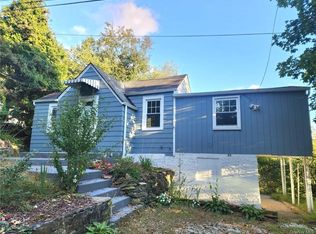 15 Amawalk Rd, Carmel, NY 10512