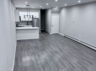 406 Front St, Nanticoke, PA 18634