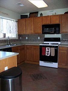 4th image of 10515 Safford Pl NW