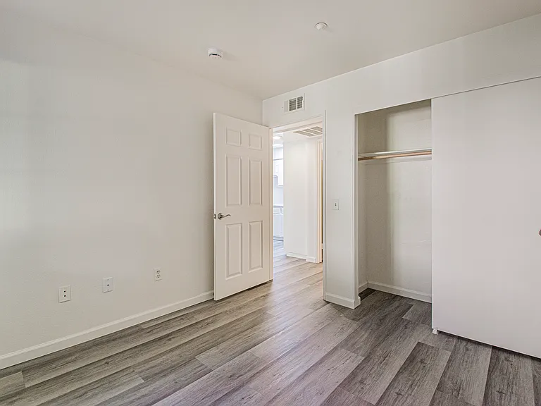 32325 S Pasadena St #111 — Photo 17