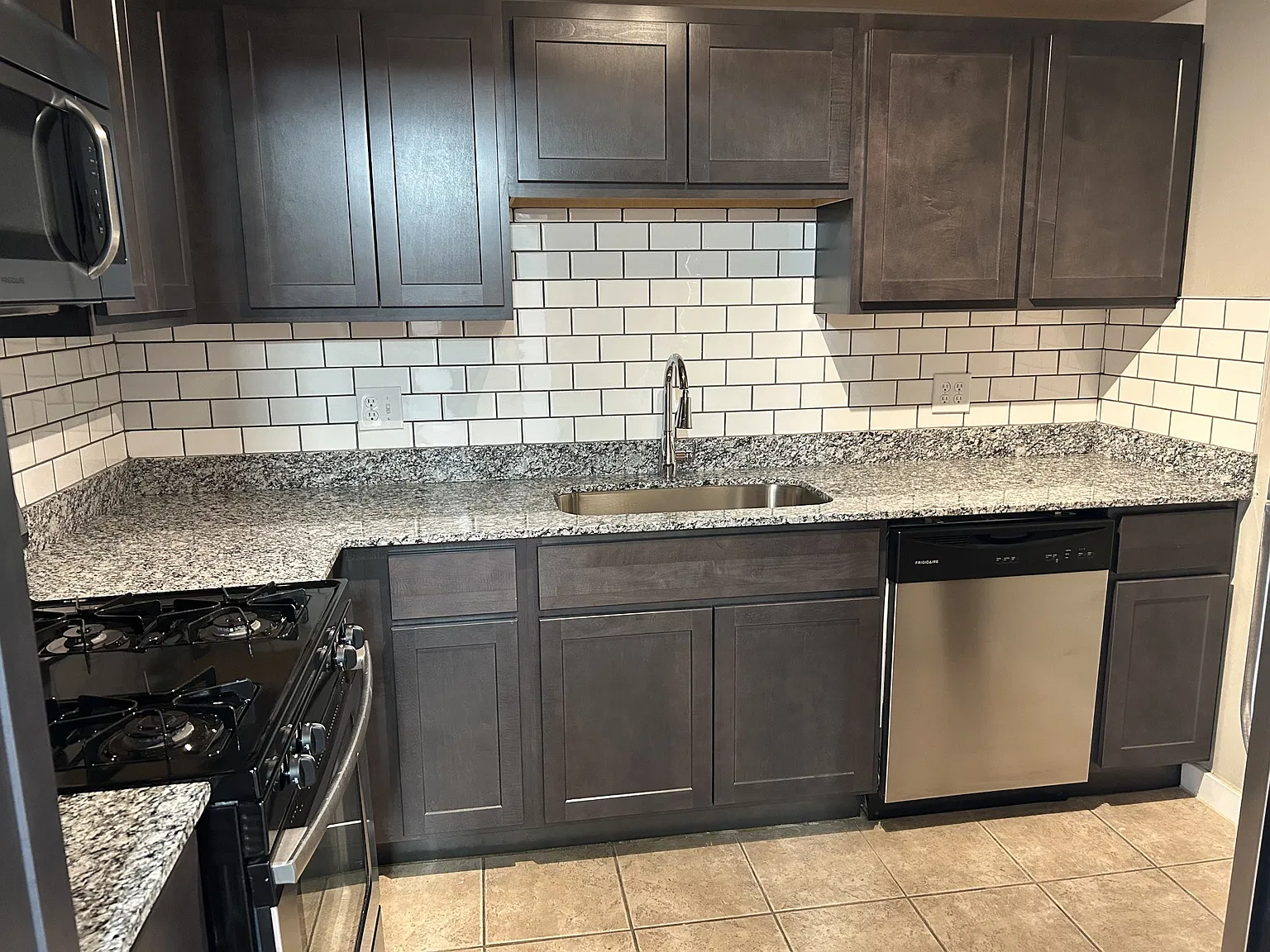 125 NW 25th - 1 — Photo 3