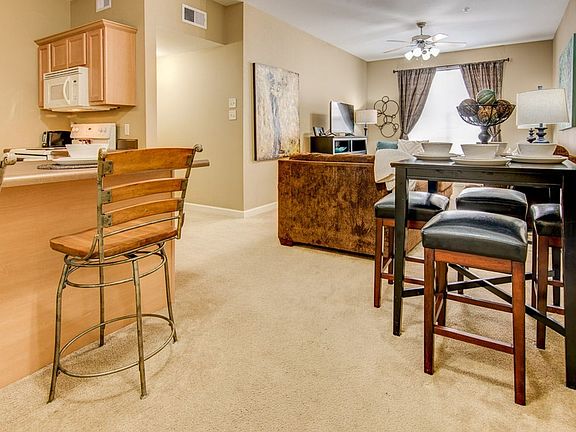 4th image of 2270 Meadowlake Rd APT 506