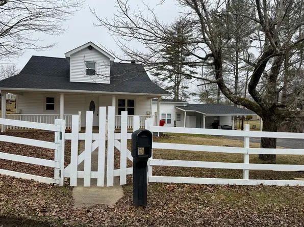 127 Corinth Rd, Corbin, KY 40701