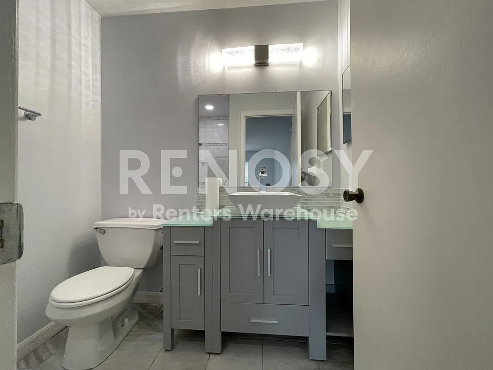 110 Gloucester Blvd #110