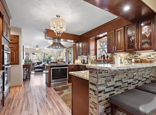 3833 Hampshire Ave N, Crystal, MN 55427