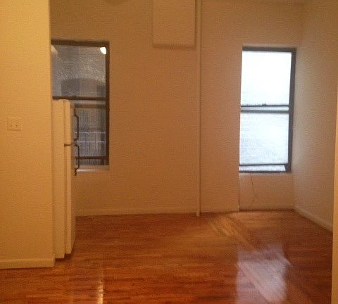 2nd image of 248 W 105th St APT 3E
