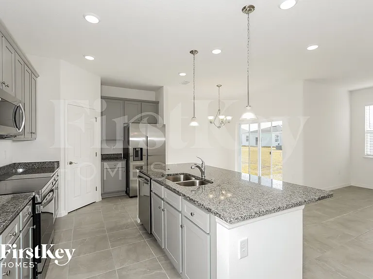 531 Crown Rose Dr — Photo 7