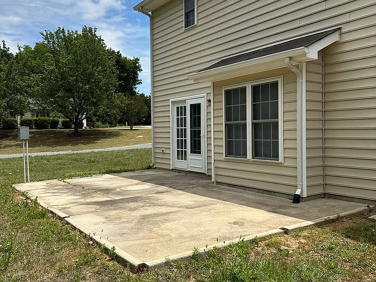 995 Biloxi Ave — Photo 9